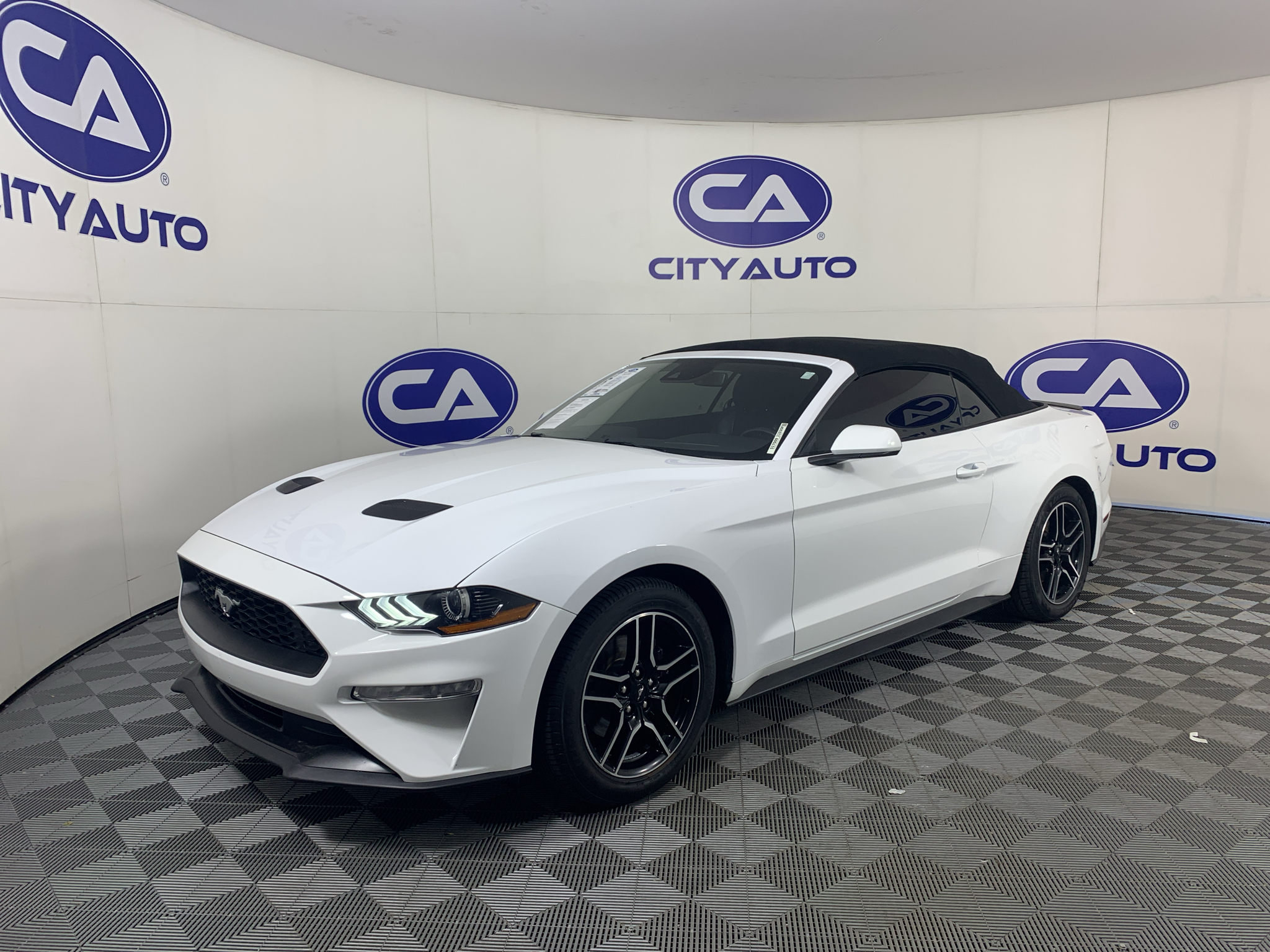 Used 2022 Ford Mustang Convertible