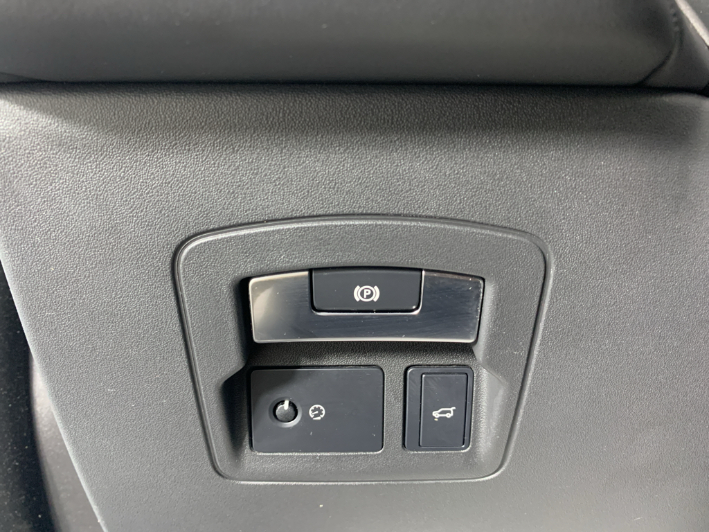 Used 2018 Land rover Range Rover Velar SUV