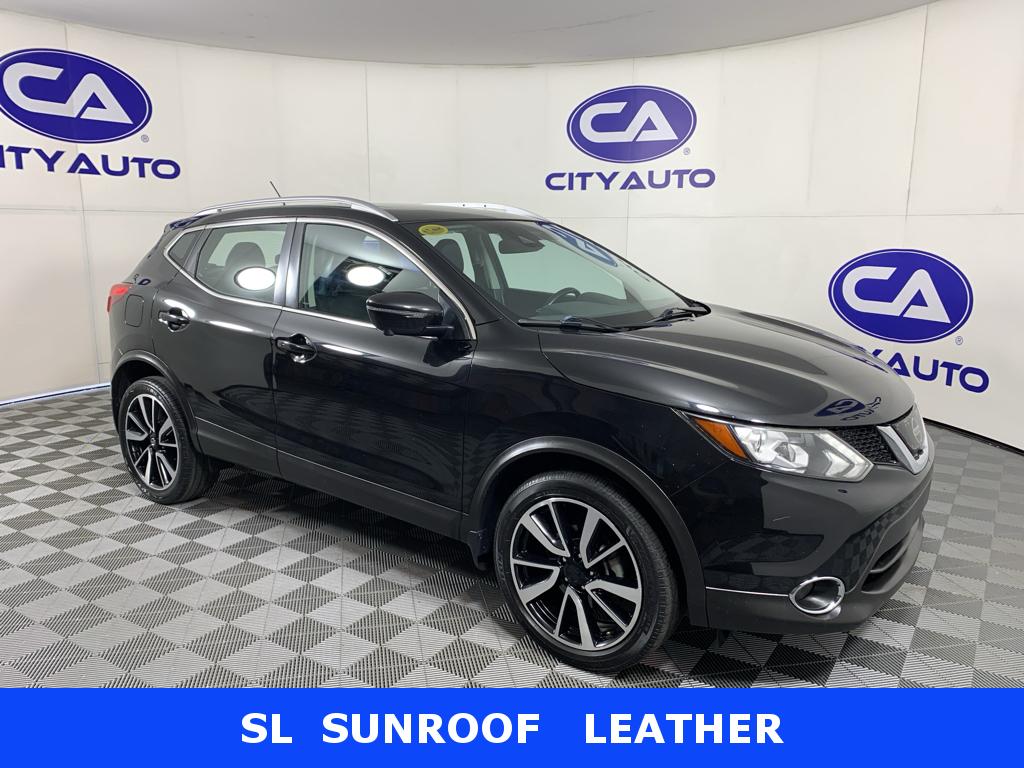 2017 Nissan Rogue Sport SL FWD's photo