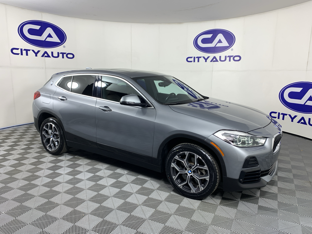 2023 BMW X2 sDrive28i's photo