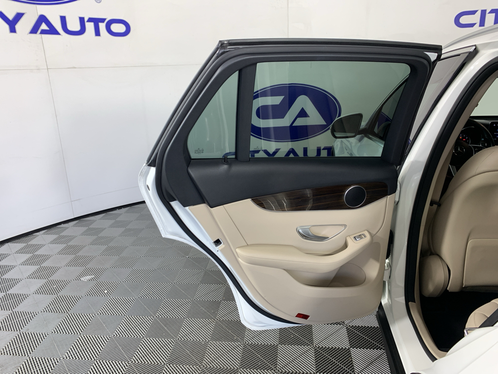 Used 2021 Mercedes-benz GLC SUV