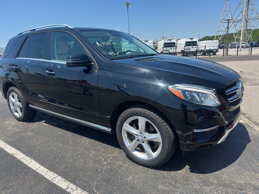 2016 Mercedes-Benz GLE GLE350's photo