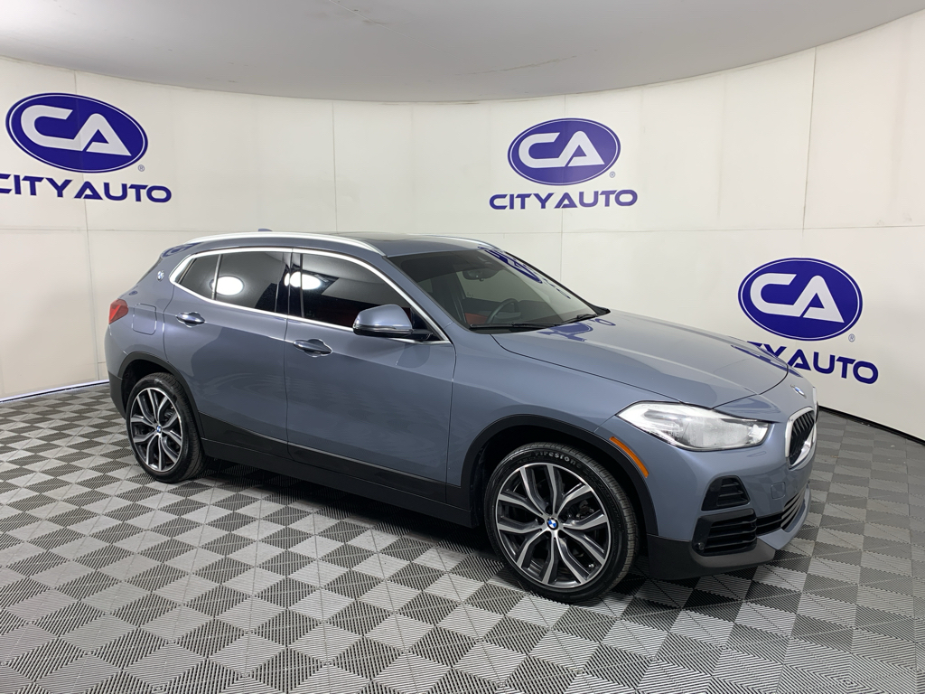 2022 BMW X2 sDrive28i's photo