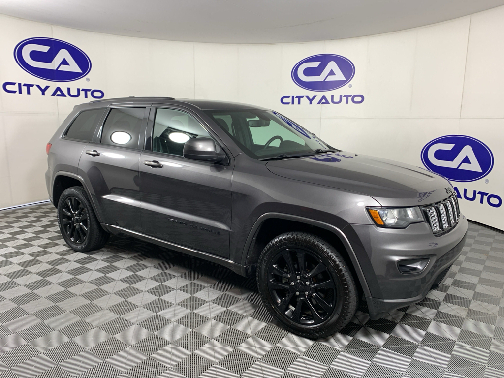 2019 Jeep Grand Cherokee Altitude's photo