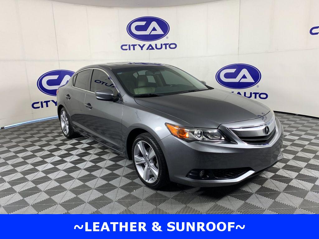 2013 Acura ILX Premium's photo