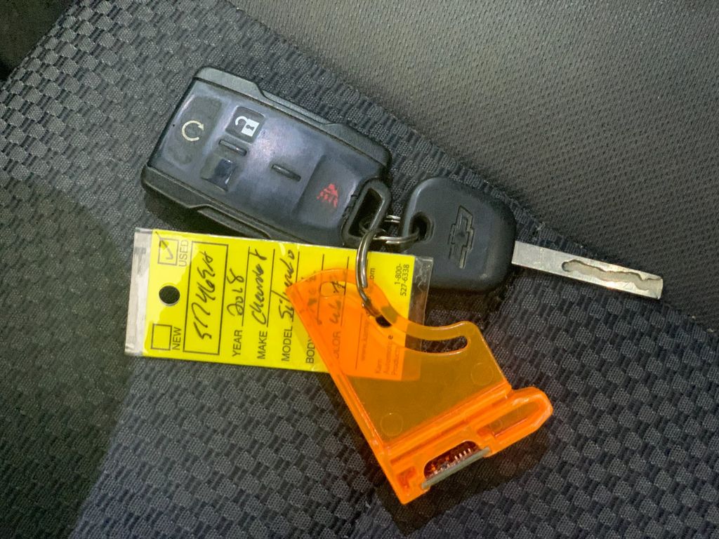 Vehicle photo 36