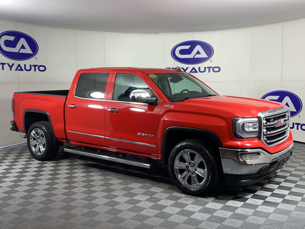 2017 GMC Sierra 4WD Crew Cab Short Box SLT's photo