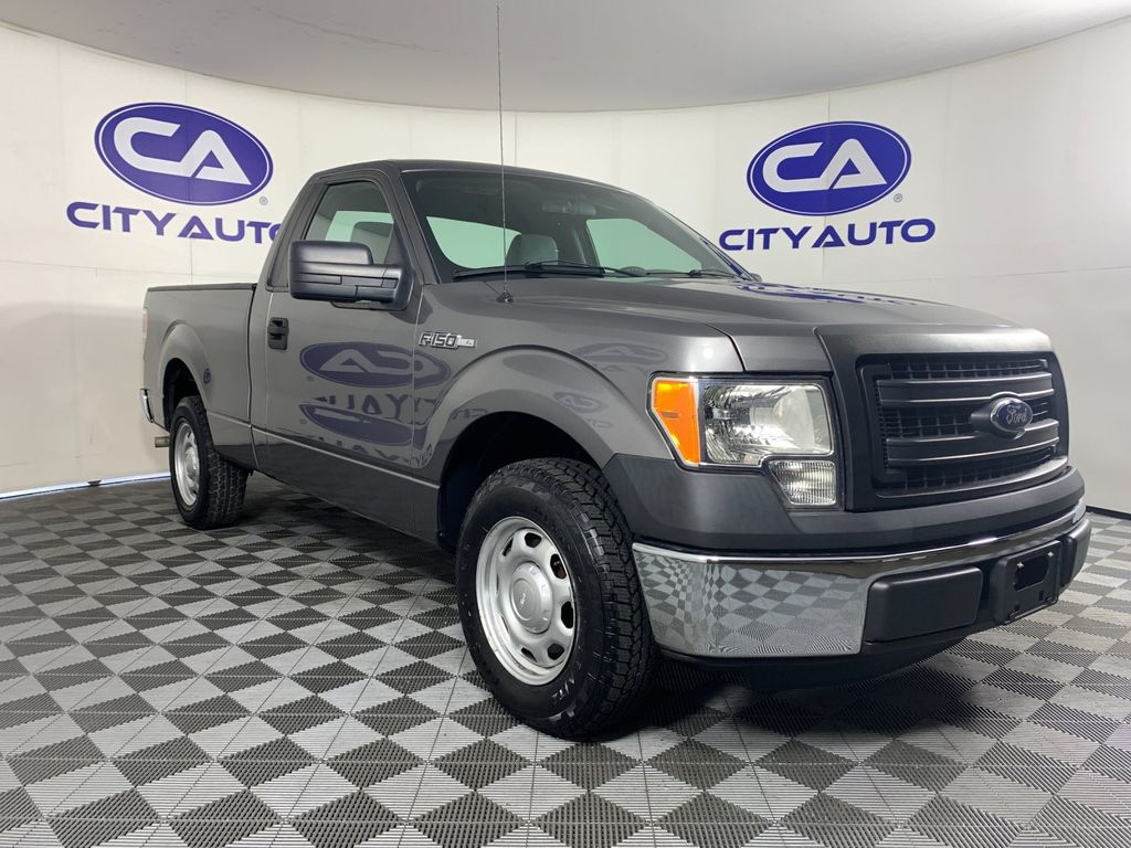 2013 Ford F-150 XL Regular Cab 126-in's photo