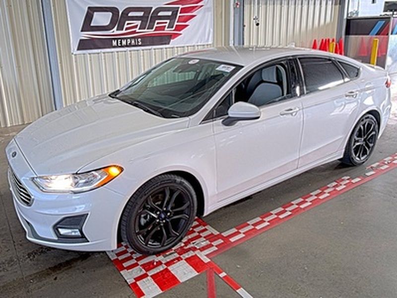 2020 Ford Fusion SE FWD's photo