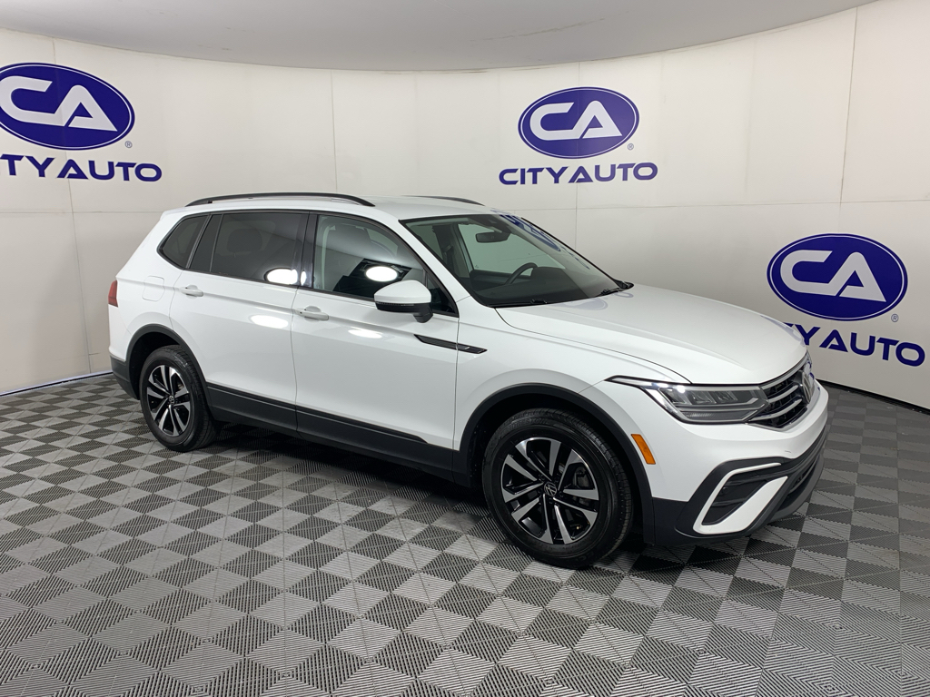 2023 Volkswagen Tiguan 2.0T S's photo