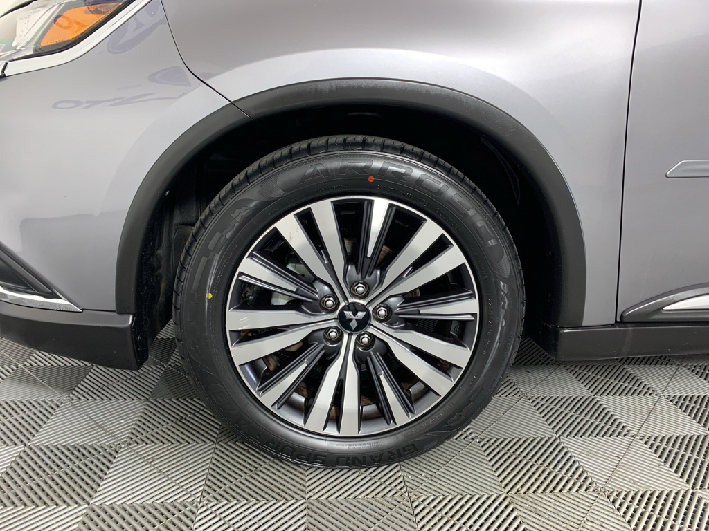 Used 2020 Mitsubishi Outlander SUV