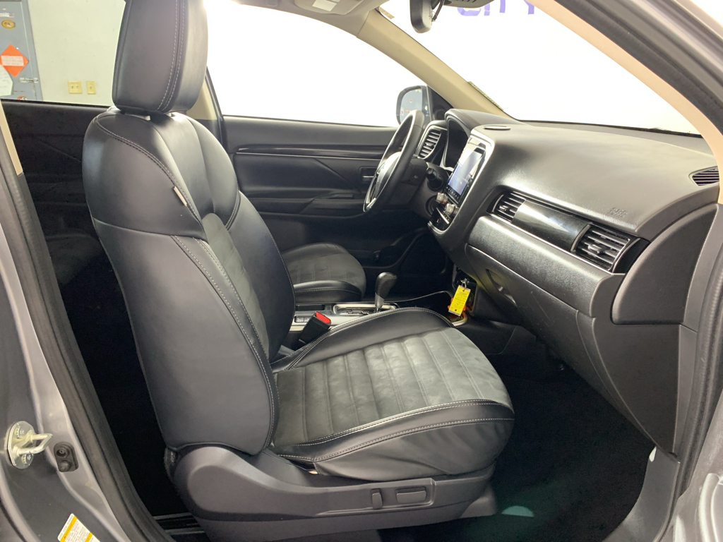 Used 2020 Mitsubishi Outlander SUV
