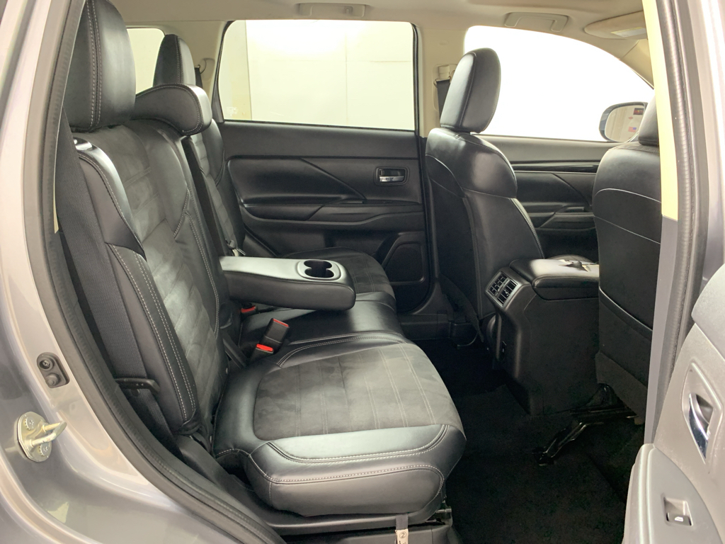 Used 2020 Mitsubishi Outlander SUV