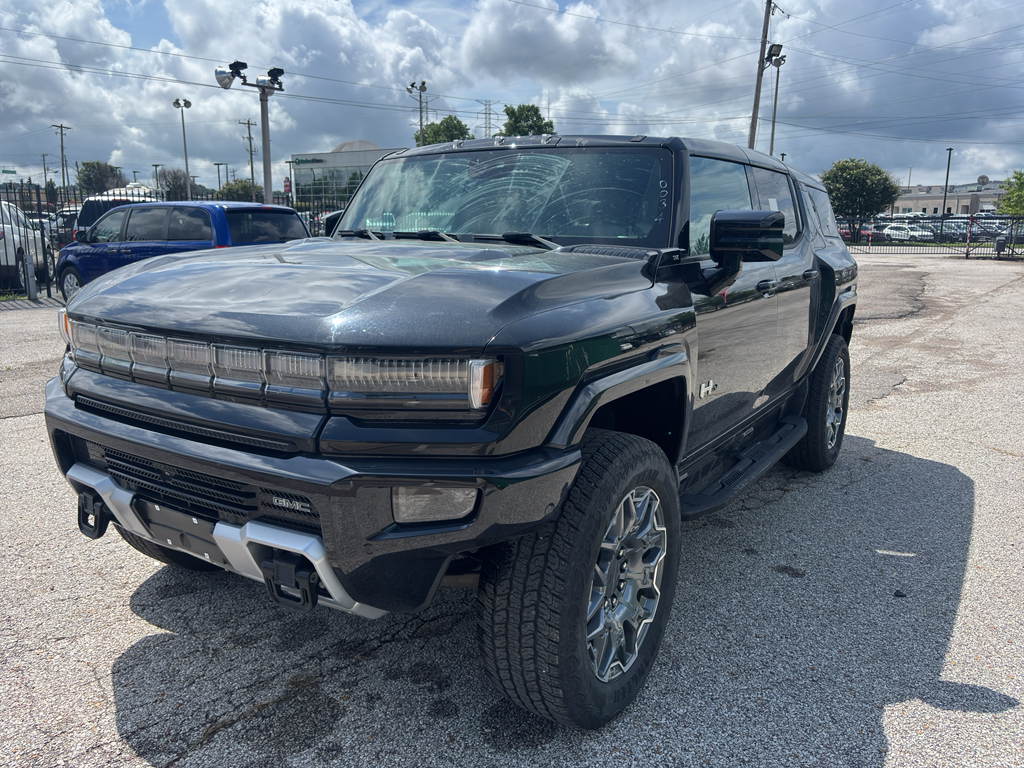 2024 GMC Hummer EV 3X SUV's photo