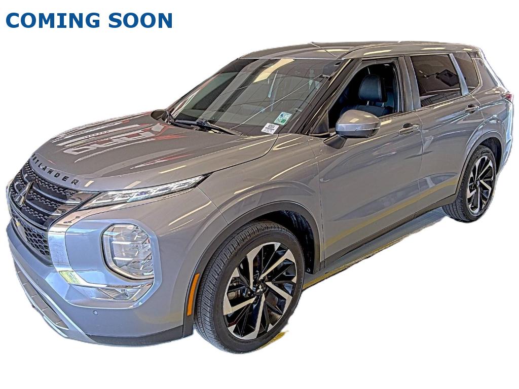 2022 Mitsubishi Outlander SE FWD's photo