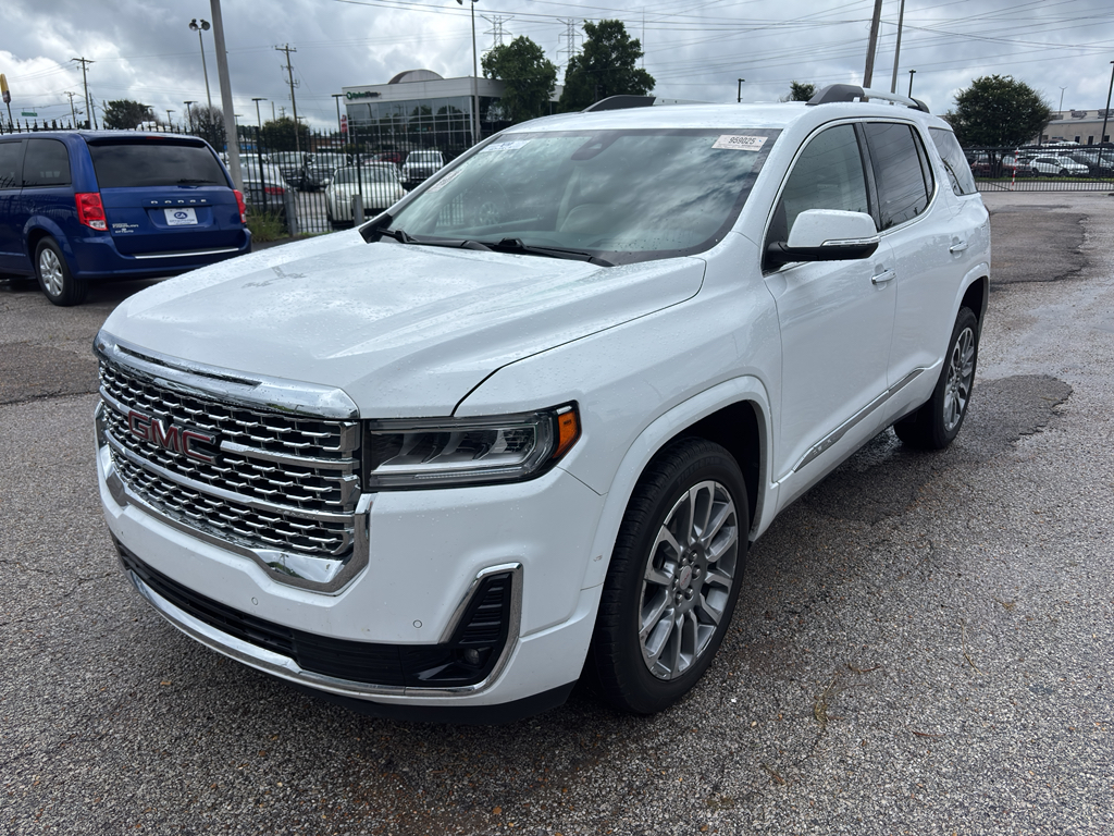 2023 GMC Acadia Denali AWD's photo