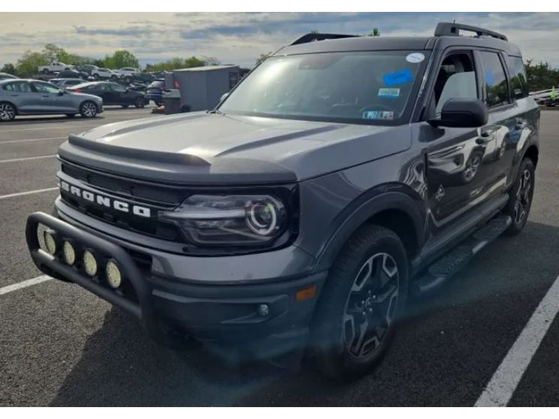 2023 Ford Bronco Sport Outer Banks 4X4's photo