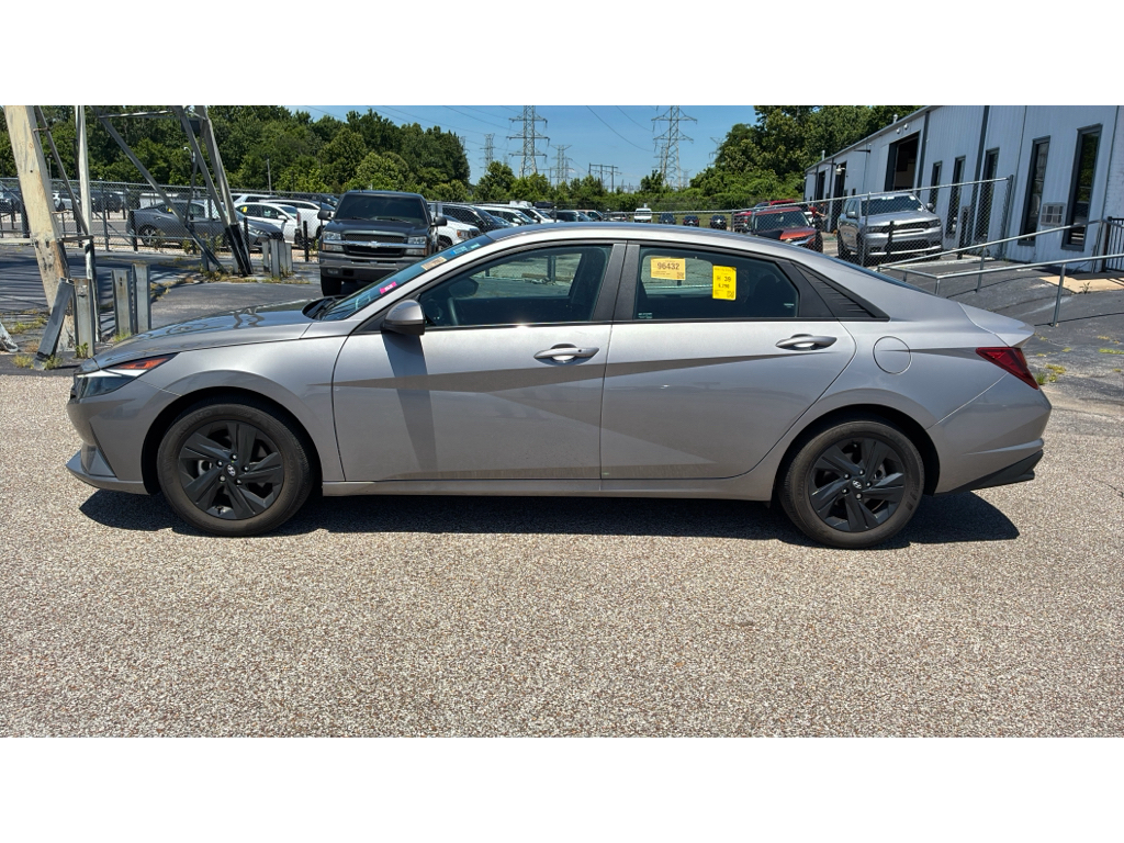 2023 Hyundai Elantra 2.0 SEL IVT SULEV's photo