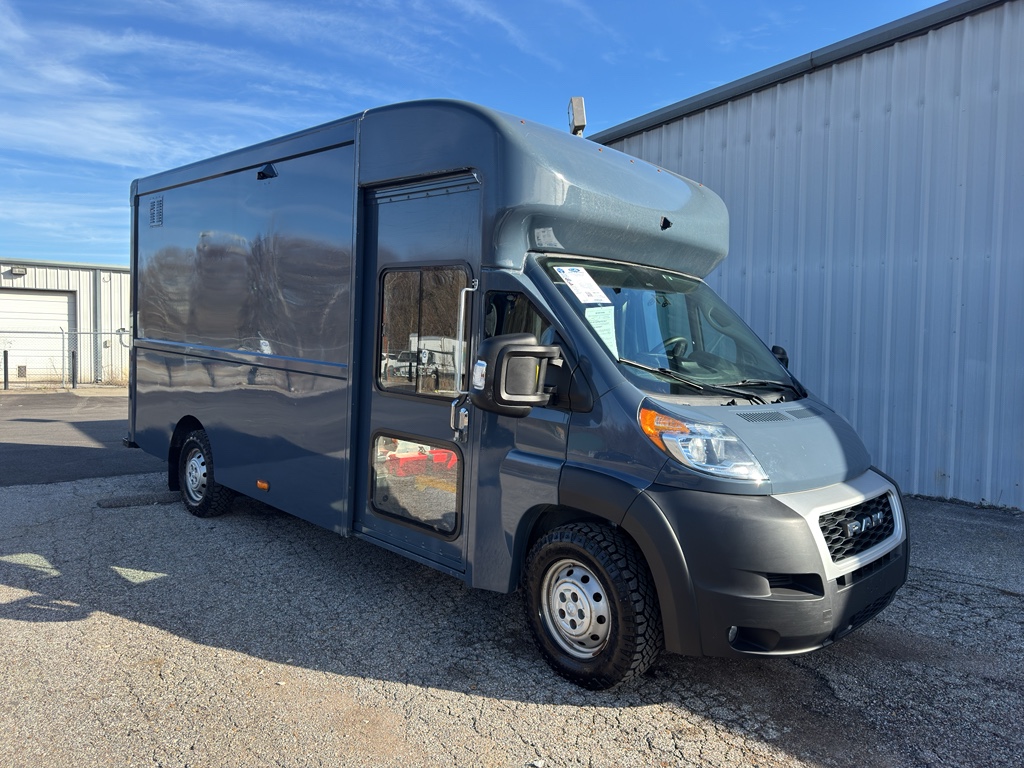 Black Clearcoat 2022 RAM ProMaster Chassis 3500 159 Extended Cutaway FWD Van Front-Wheel Drive 9-Speed Automatic
