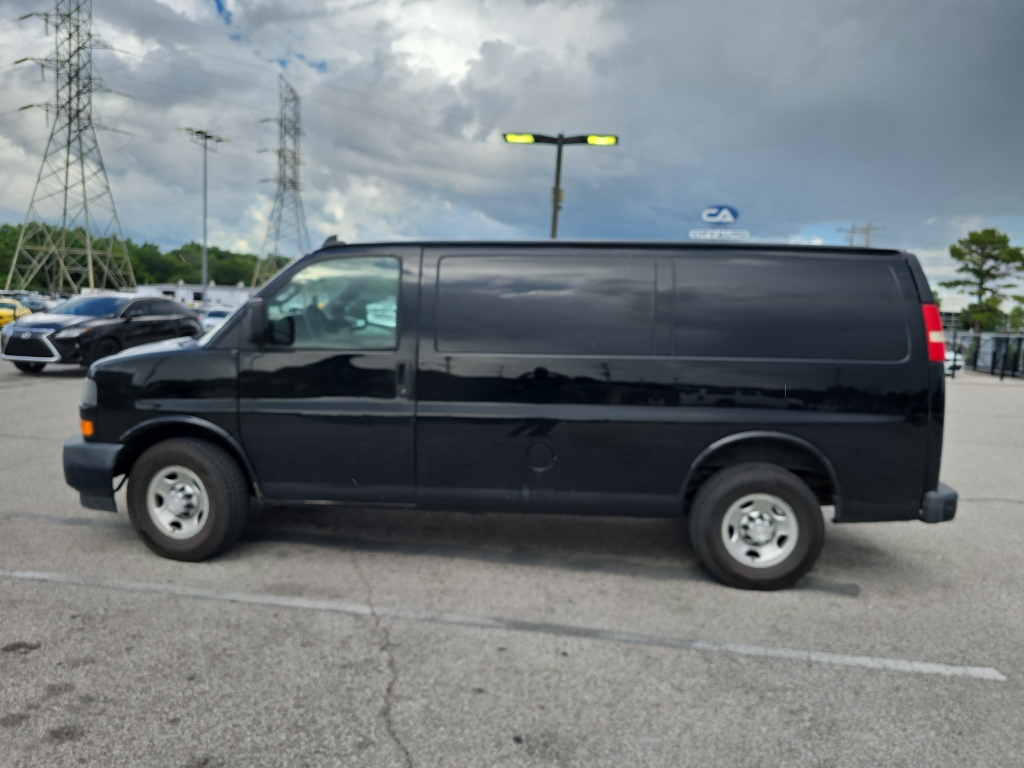 2019 Chevrolet Express 2500 Work Van HD's photo