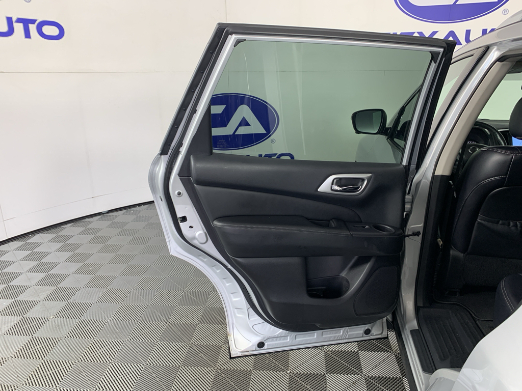 Used 2019 Nissan Pathfinder SUV