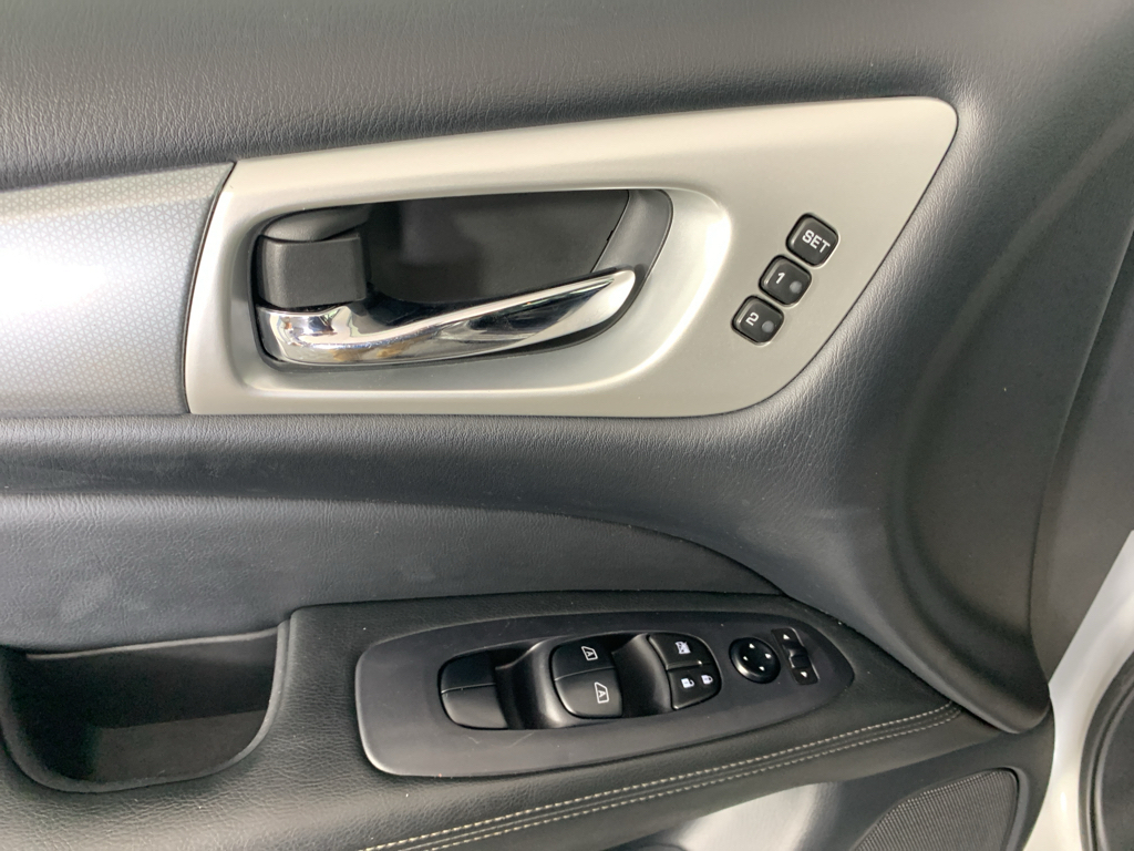 Used 2019 Nissan Pathfinder SUV