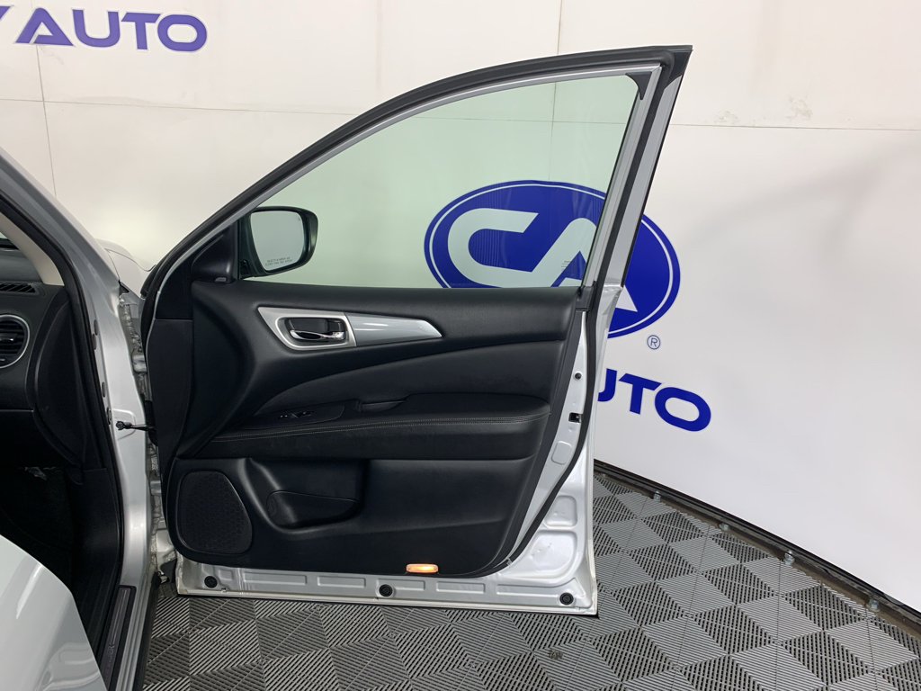 Used 2019 Nissan Pathfinder SUV