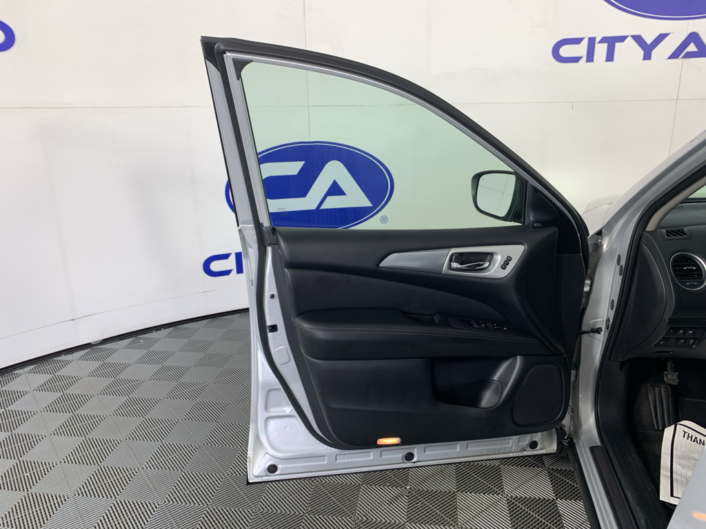 Used 2019 Nissan Pathfinder SUV
