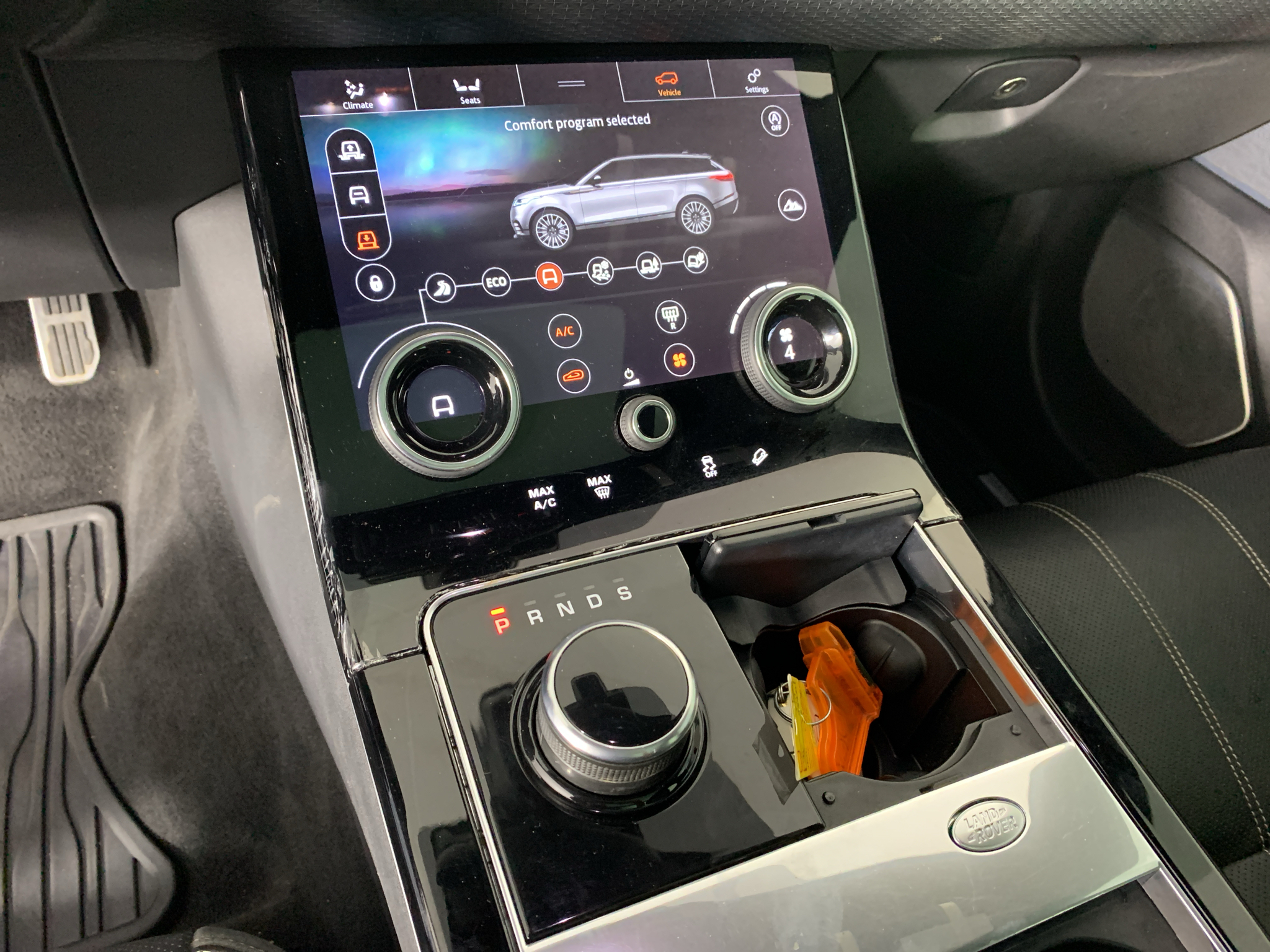 Used 2018 Land rover Range Rover Velar SUV