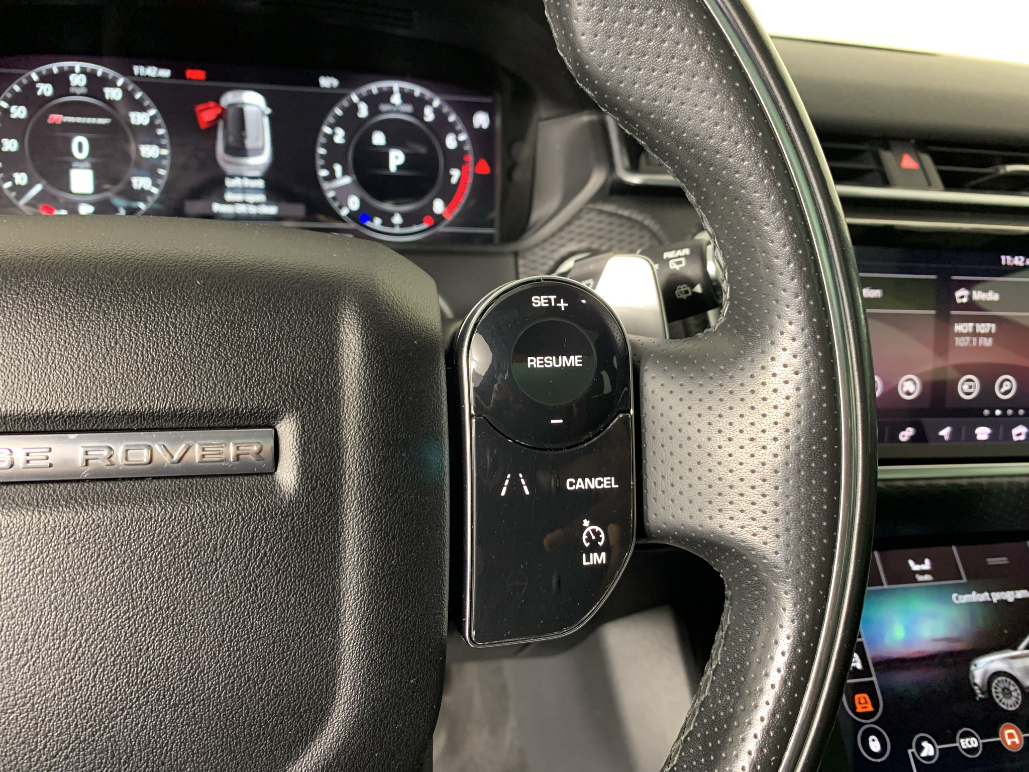 Used 2018 Land rover Range Rover Velar SUV