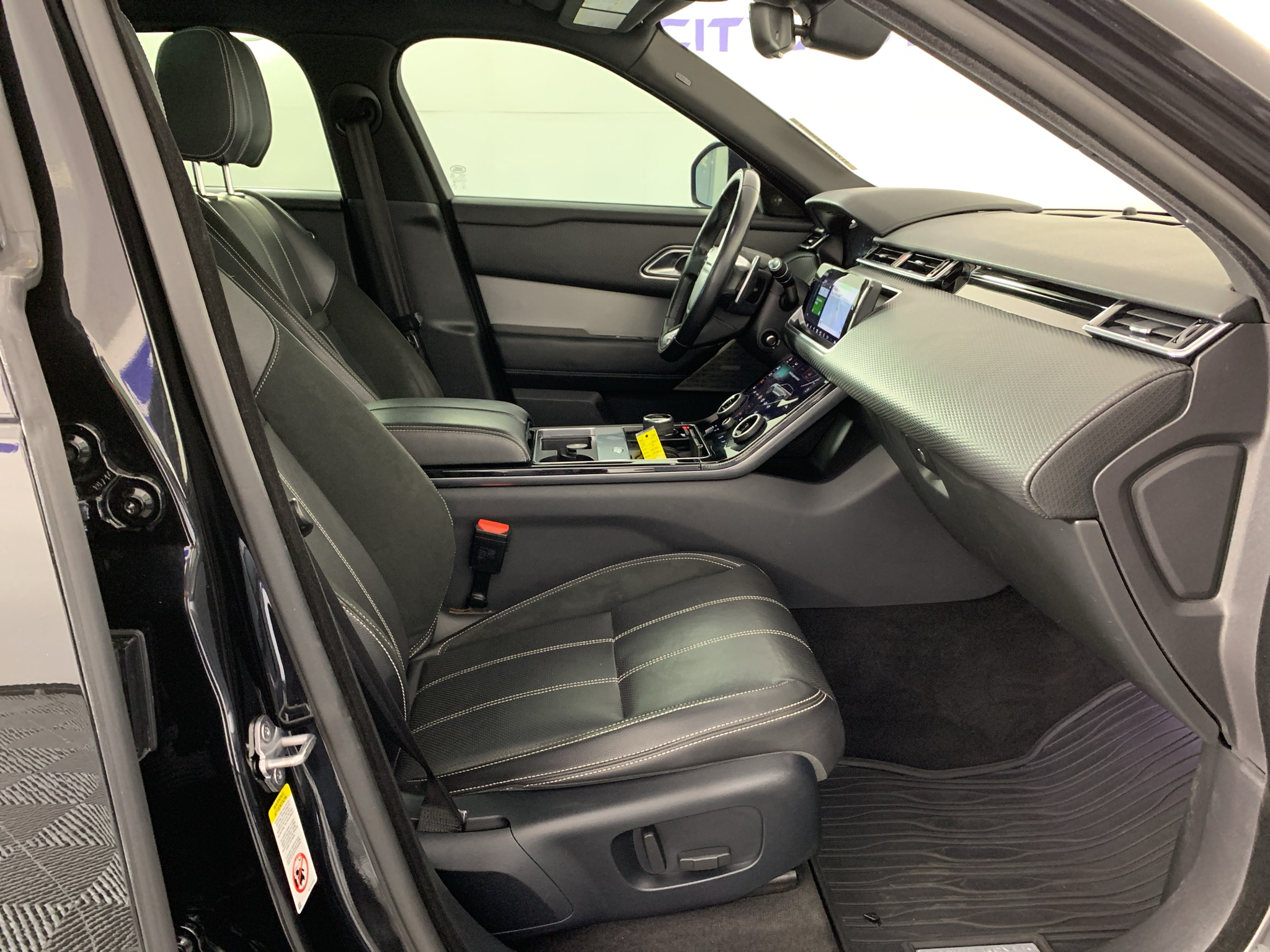 Used 2018 Land rover Range Rover Velar SUV