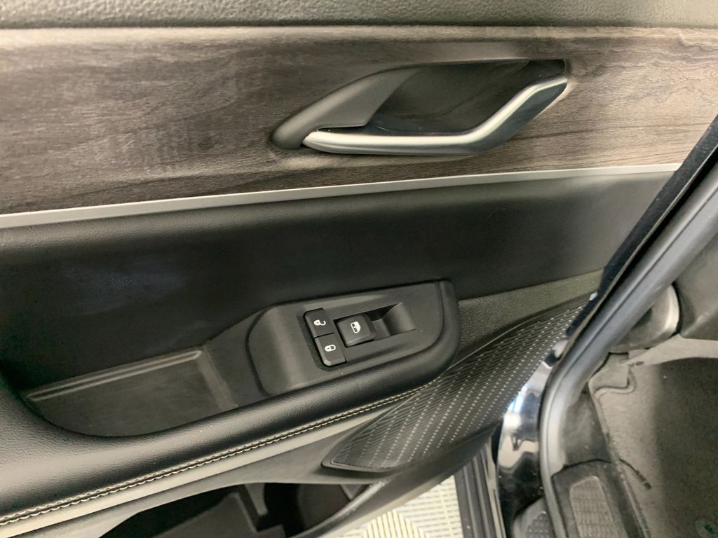 Used 2023 Jeep Grand Cherokee L SUV