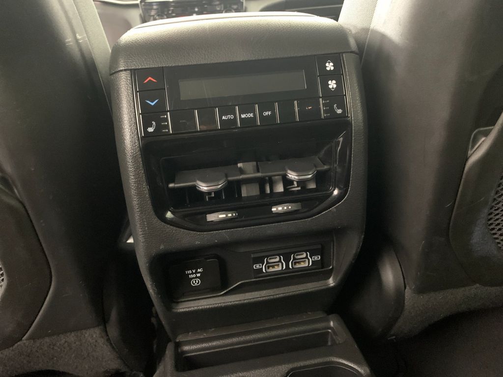 Used 2023 Jeep Grand Cherokee L SUV