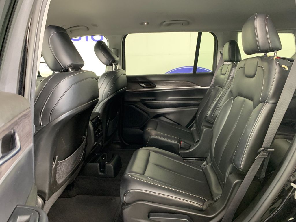 Used 2023 Jeep Grand Cherokee L SUV