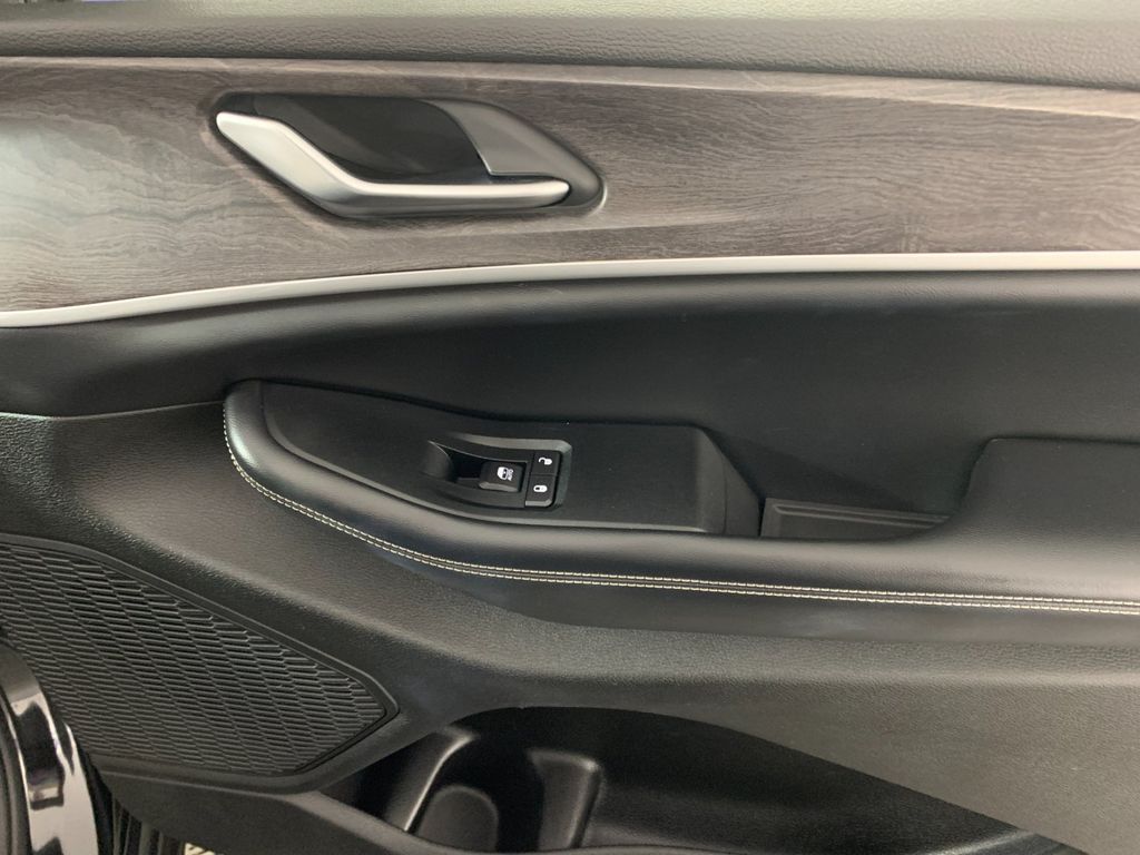 Used 2023 Jeep Grand Cherokee L SUV