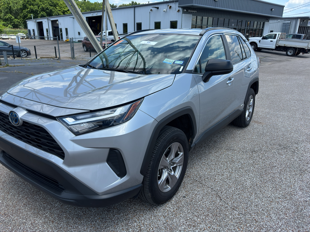 2024 Toyota RAV4 Hybrid LE AWD's photo