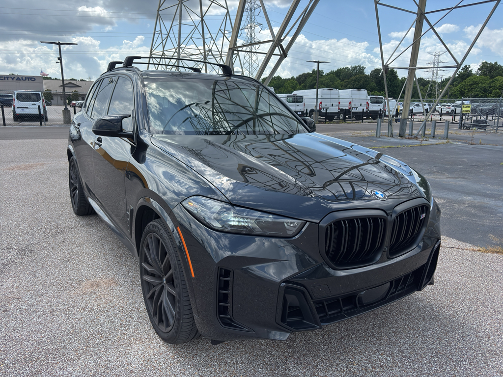 2024 BMW X5 M60i's photo