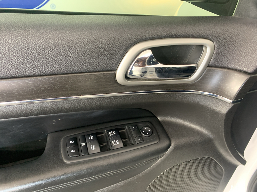 Used 2018 Jeep Grand Cherokee SUV