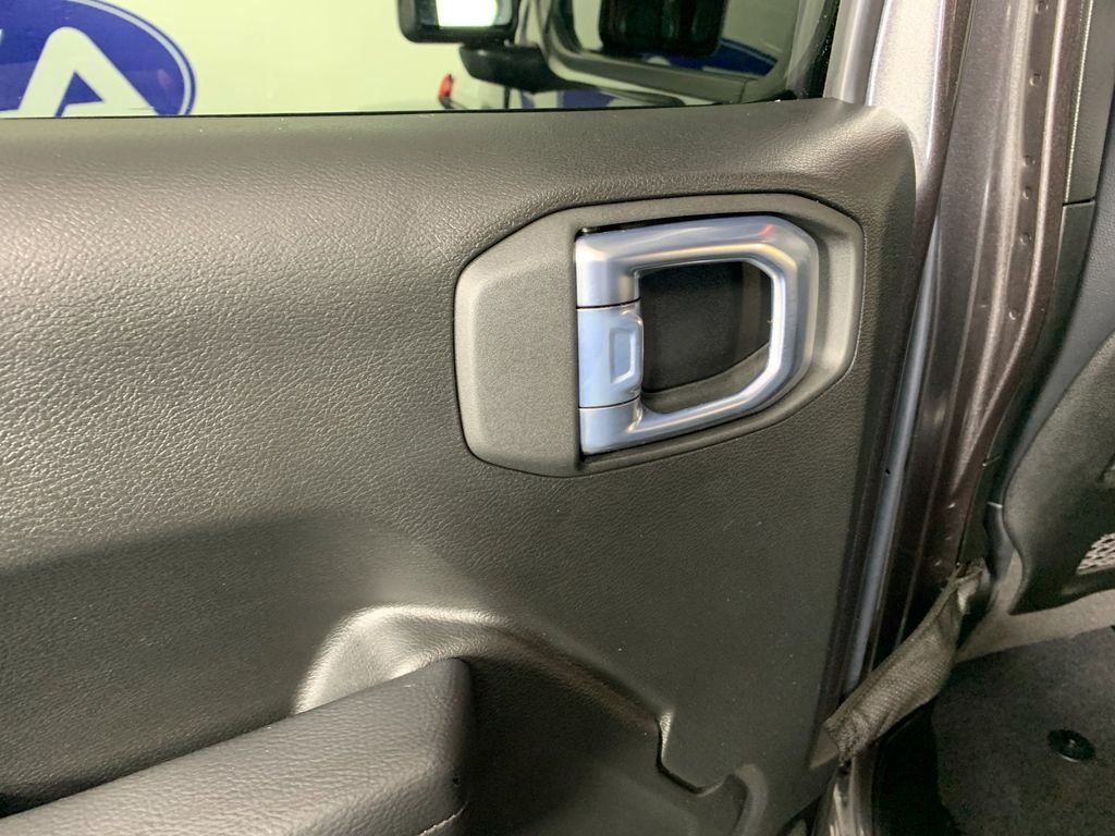 Used 2022 Jeep Wrangler SUV