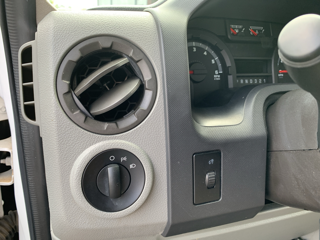 Used 2010 Ford E-450 Super Duty E-Series Truck