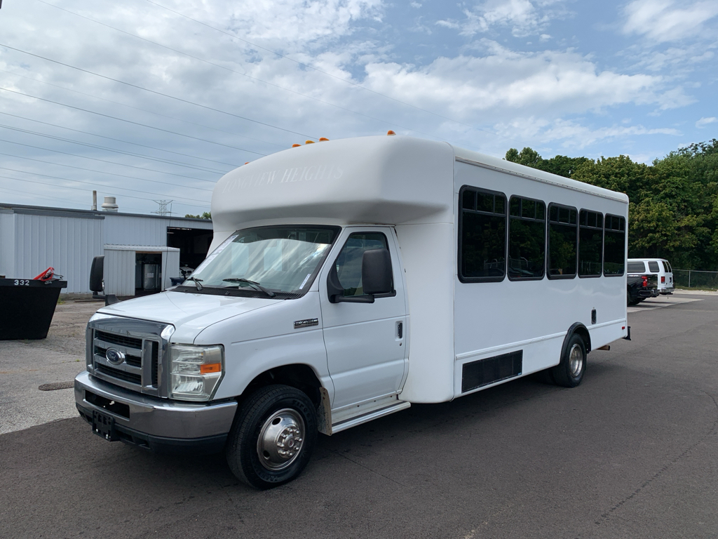 Used 2010 Ford E-450 Super Duty E-Series Truck