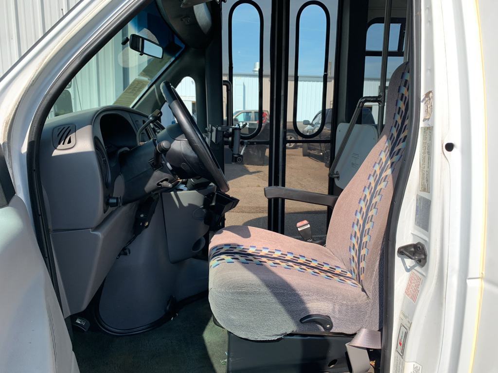 Used 1997 Ford E-450 E Series Super Duty Truck