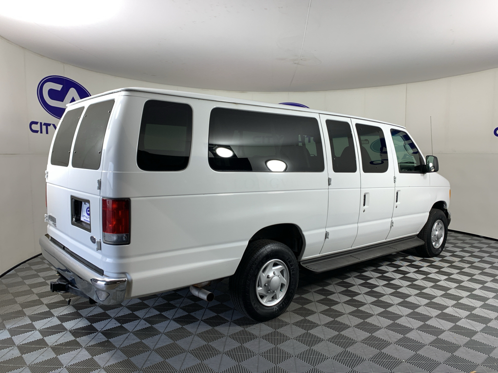 Used 2007 Ford Econoline Wagon E350 Super Duty Wagon