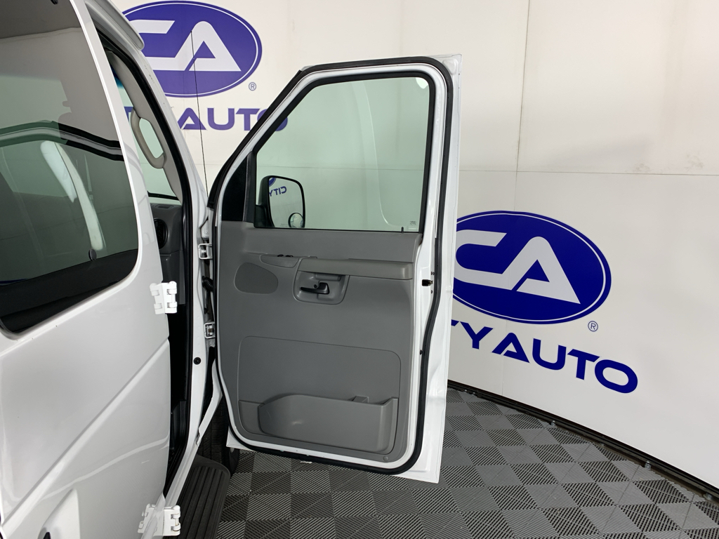 Used 2007 Ford Econoline Wagon E350 Super Duty Wagon