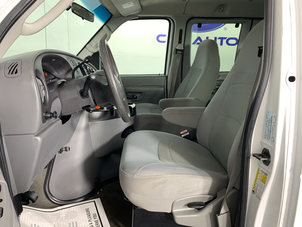 Used 2007 Ford Econoline Wagon E350 Super Duty Wagon