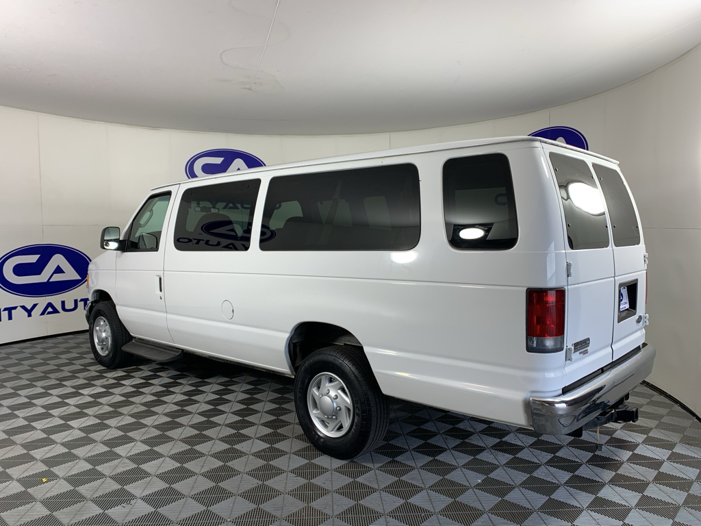 Used 2007 Ford Econoline Wagon E350 Super Duty Wagon