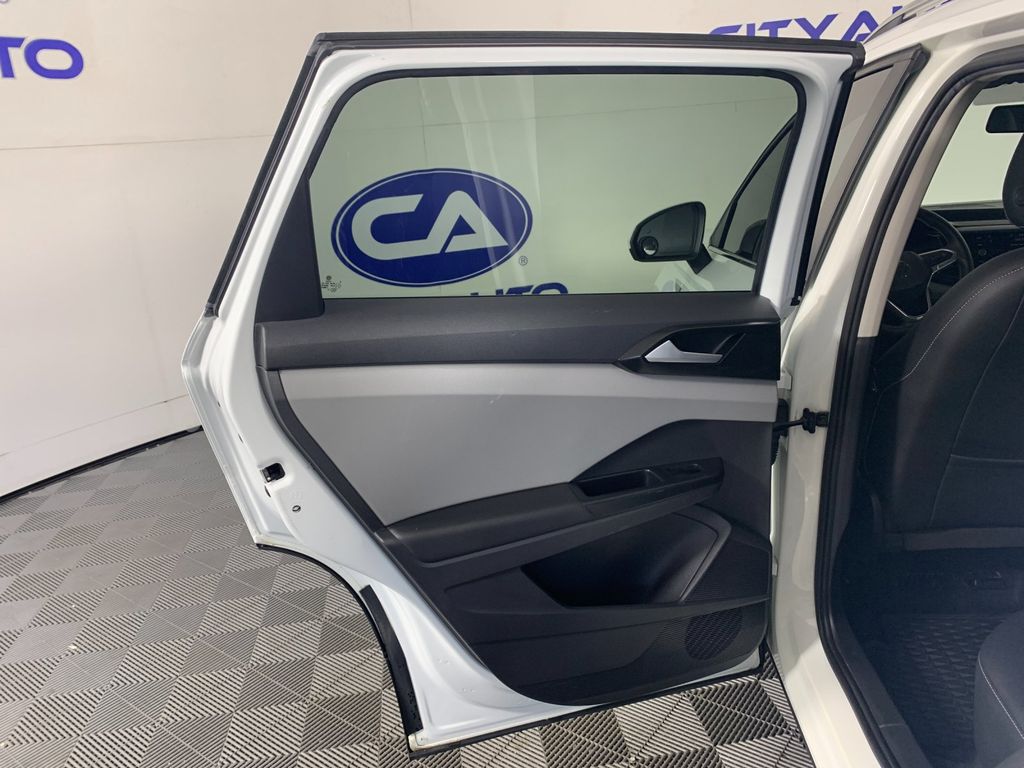 Used 2022 Volkswagen Taos SUV