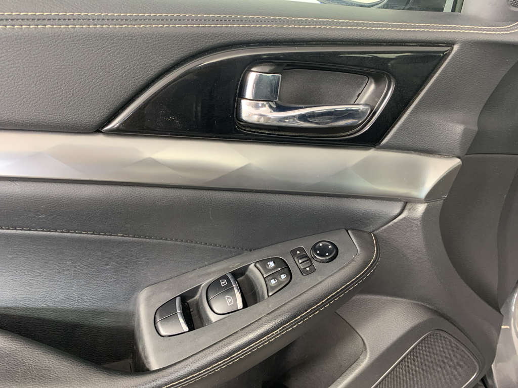 Used 2023 Nissan Maxima Sedan
