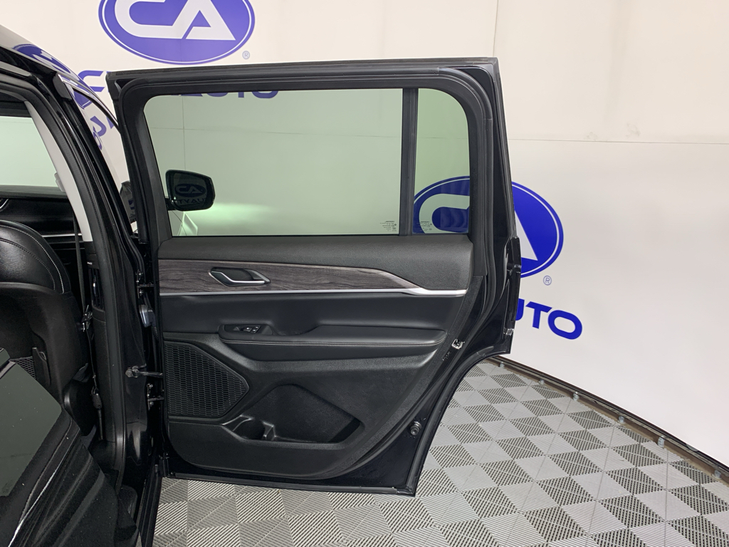 Used 2023 Jeep Grand Cherokee L SUV