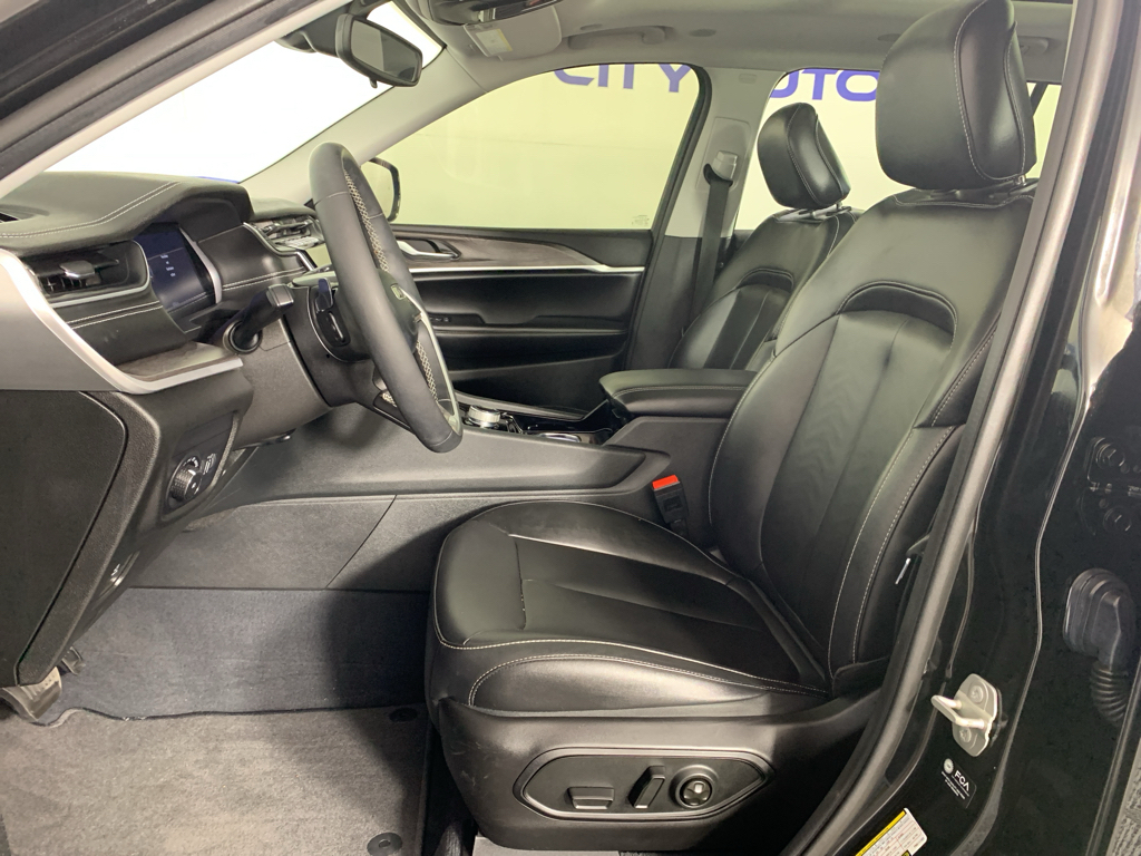 Used 2023 Jeep Grand Cherokee L SUV